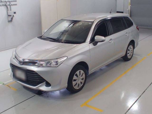 30037 TOYOTA COROLLA FIELDER NZE164G 2017 г. (CAA Chubu)